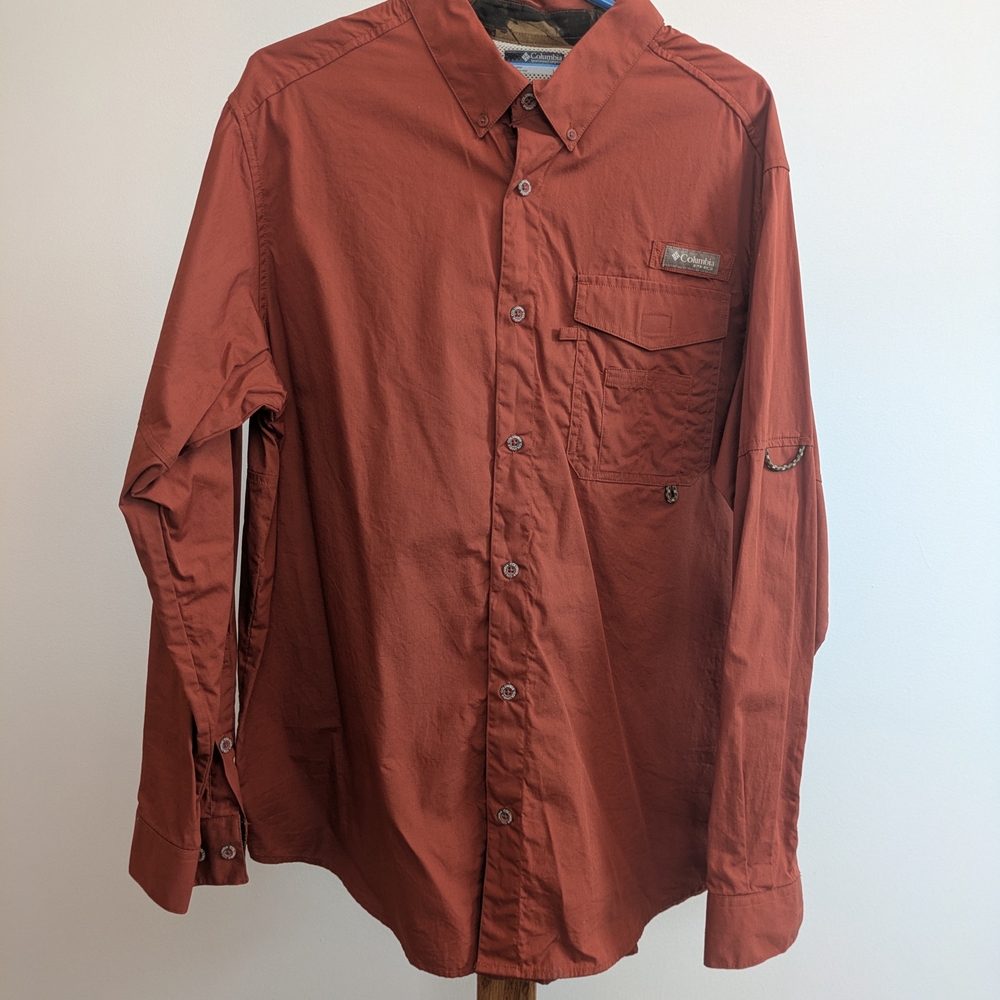 Columbia PHG Men's Rust Shirt With Camo Accent At Collar Lg